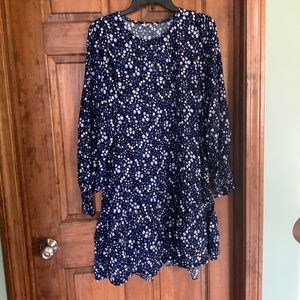 Flowered dress NWT🫧